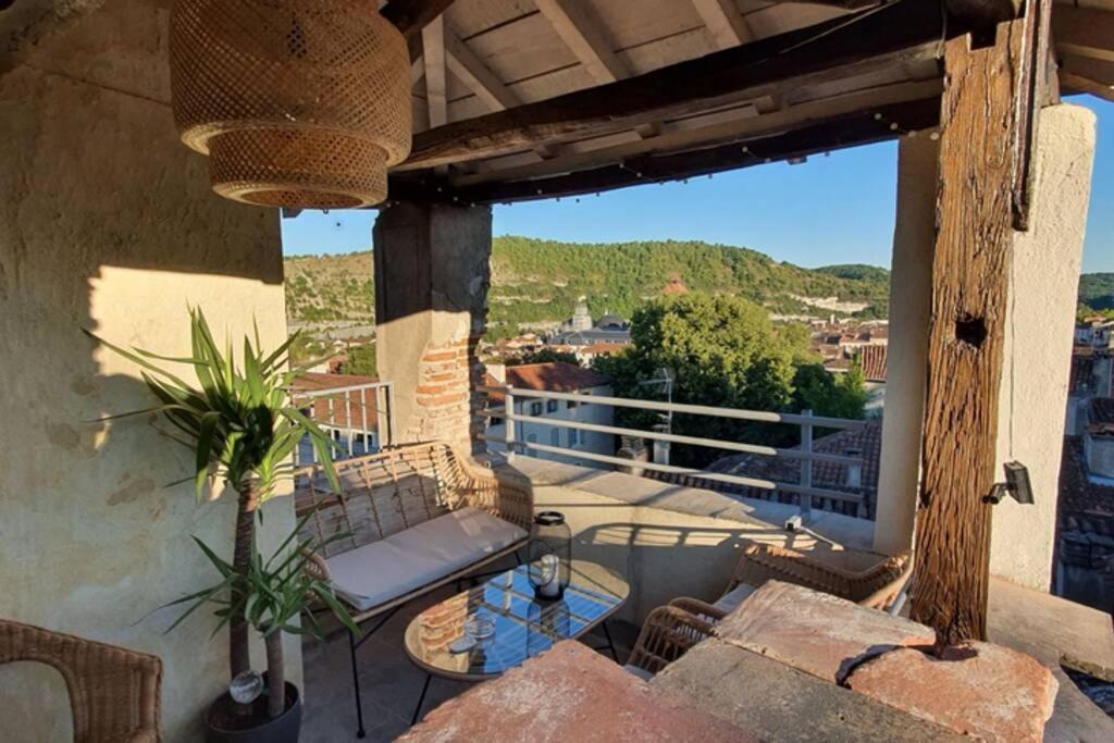 Appartement D'Exception Au Coeur De Cahors Exterior photo